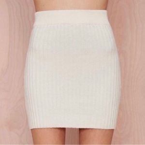 Knitz For Love and Lemons Ribbed Snuggler Skirt - Small